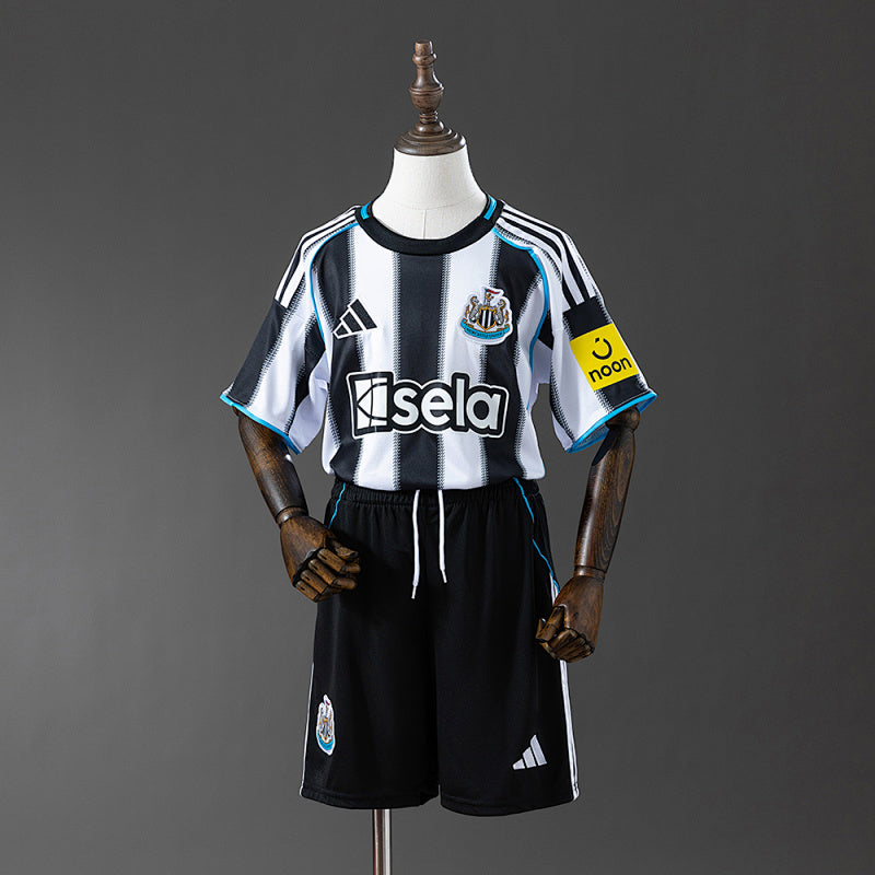 Conjunto Infantil Newcastle United 25/26 Home