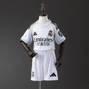 Conjunto Infantil Real Madrid 25/26 Home
