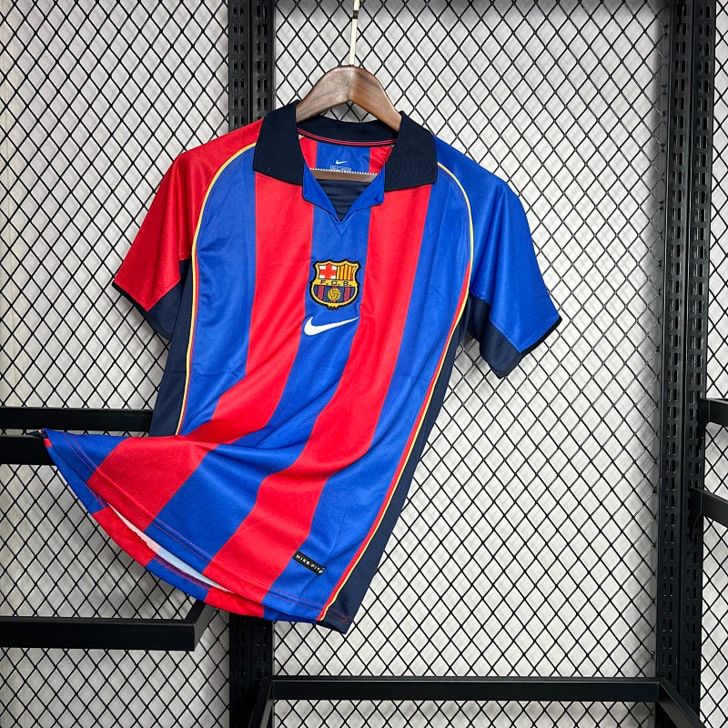 Barcelona 2001/02 Home Retrô