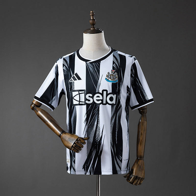 Newcastle United 26/27 Home (Super Entrega)